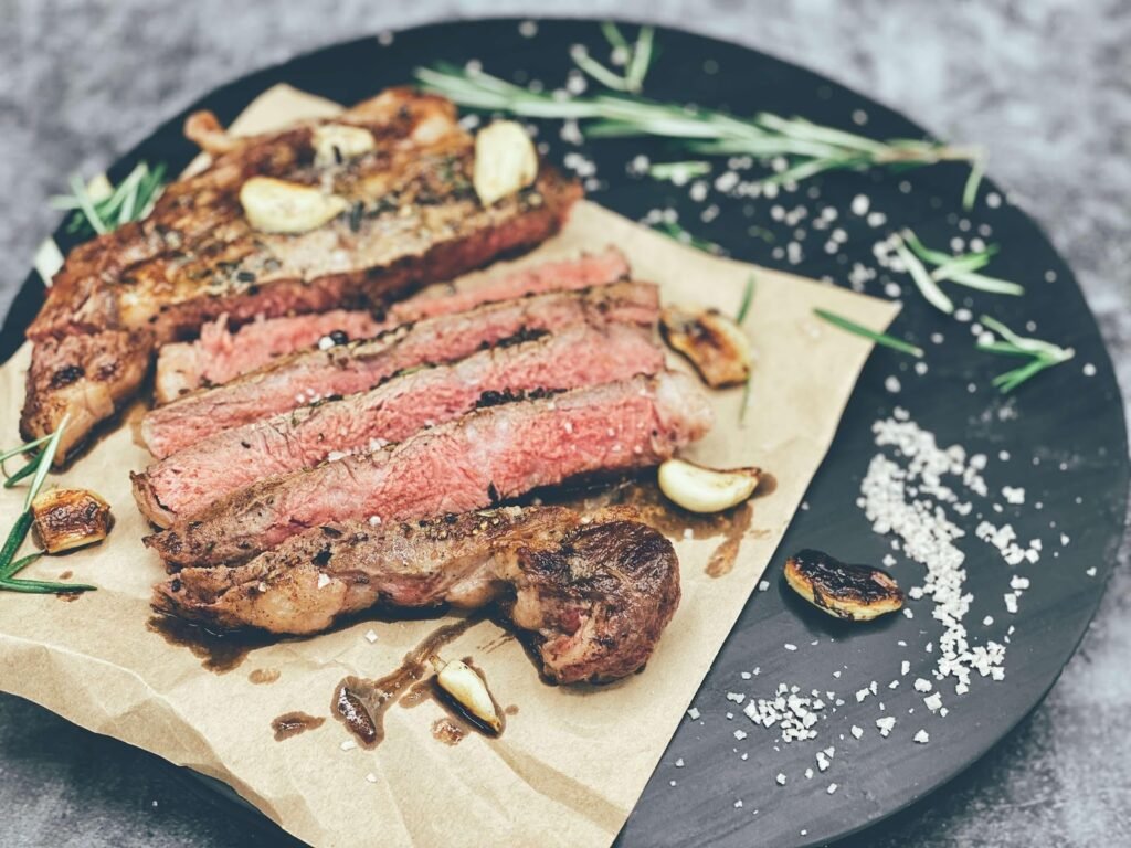 Difference-Between-Ribeye-and-Delmonico