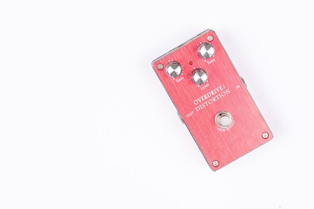 Difference-Between-Distortion-and-Overdrive